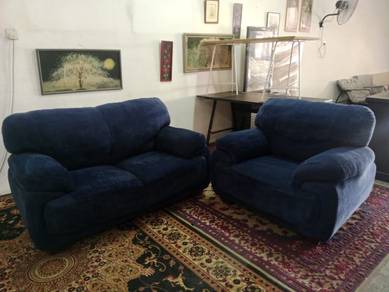 Naufal perabut terpakai sofa 