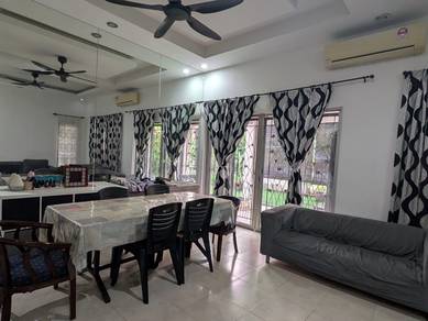 Semi-Detached House For Rent in Shah Alam,SGR