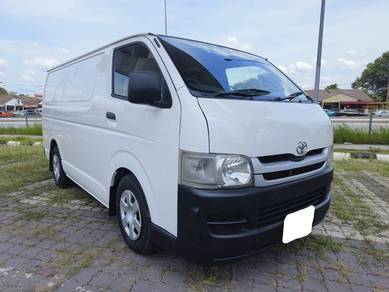 Toyota Hiace in Serdang, KUL