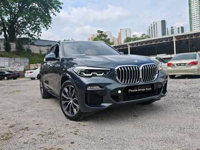 BMW X5 xDRIVE45e M SPORT in Puchong, SGR