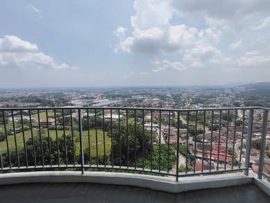 Condominium For Sale in Crystal Creek Resort