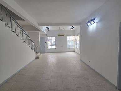 Townhouse For Sale in Puchong South,SGR