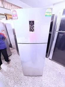 peti ais dua pintu 319liter