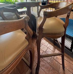 High bar table and chair 3