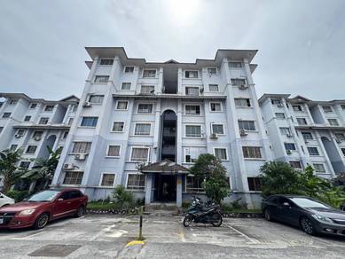 Apartment For Sale in Residensi Warnasari 3