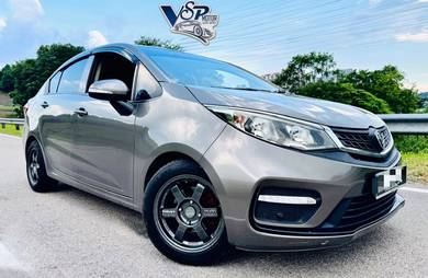 Proton Persona PREMIUM in Seri Kembangan, SGR
