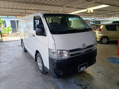 Toyota Hiace in Kajang, SGR