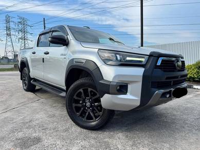 2023 Toyota Hilux ROGUE