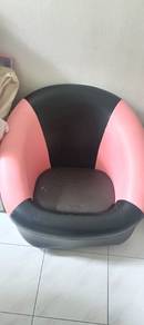 Sofa kecil 