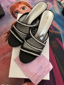 new shoes size 37