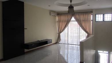 Townhouse For Sale in Sungai Ara,PNG