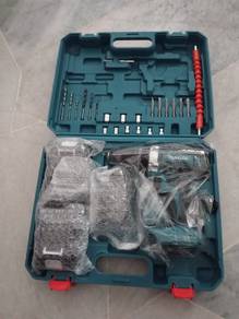 Makita drill cordless