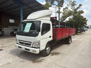 Recond 20 Kaki Mitsubishi FE85 Wooden Cargo For