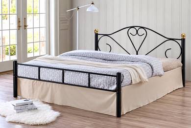 Queen Bed