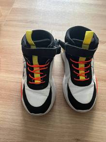 Diadora Kids’ Sneakers Size 35 -Like New