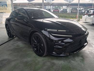Toyota Crown SPORT Z in Kayu Ara, SGR