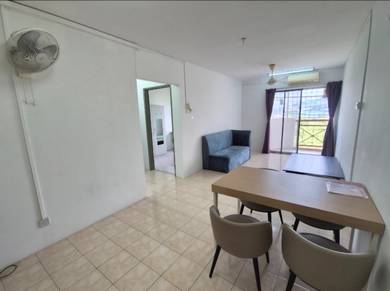 Apartment For Rent in Pangsapuri Damai (Subang Bestari)