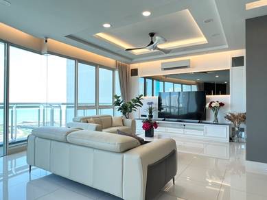 Condominium For Sale in Gurney Paragon