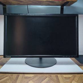 Lenovo 23" Monitor