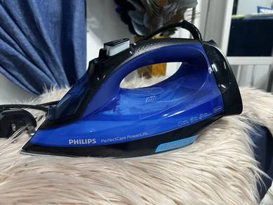 Phillips steam iron like new