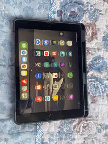 iPad 8th Gen 128GB