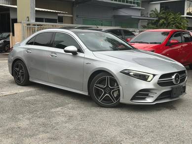 Mercedes Benz A35 35 AMG 4 MATIC in Kota Damansara, SGR