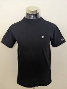 tshirt champion small logo crew neck M