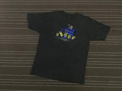 Minion x tee fury tee saiz xL