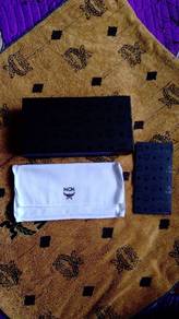 long wallet