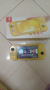 Nintendo switch lite +10 Game