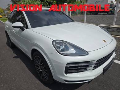 Porsche Cayenne  in Klang, SGR