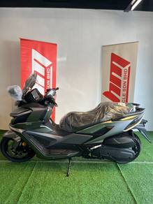 Sym Cruisym 400i