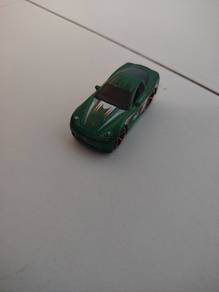 Hot Wheels 2014 Corvette Stingray Green – Opened

