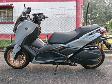 Yamaha XMAX