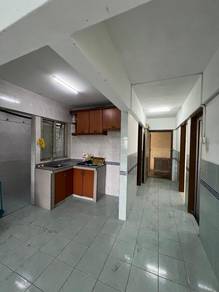 Apartment For Sale in Sri Bahagia Court