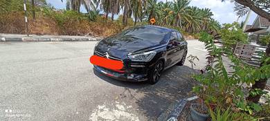Citroen DS5 in Bukit Mertajam, PNG
