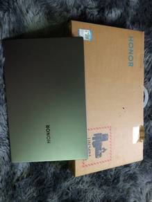 HONOR MAGICBOOK i5 (GEN 10)