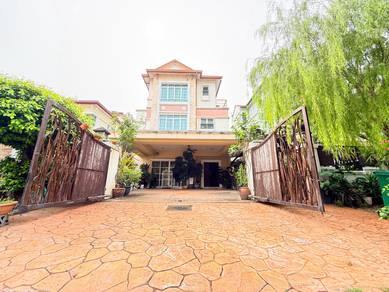 Zero-Lot Bungalow For Sale in Seri Kembangan,SGR