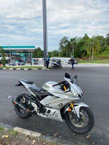 Yamaha R25