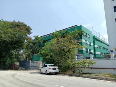 Warehouse / Factory For Sale in Glenmarie,SGR