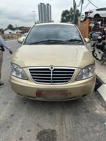 Ssang yong stavic 2.7 2012 spare parts