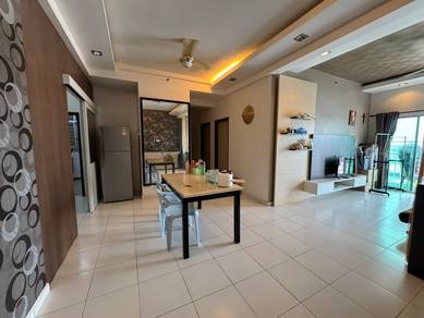 Condominium For Sale in One World 2