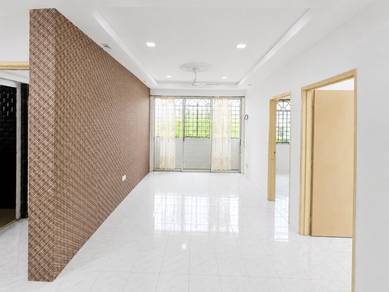 Apartment For Sale in Putra Impian Apartment
