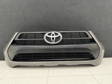Hilux Front Grill