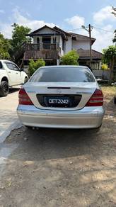 Mercedes Benz 200 in Mantin, NSN