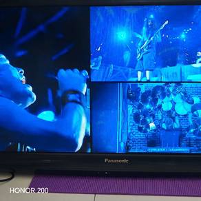 Panasonic 32inch lcd tv