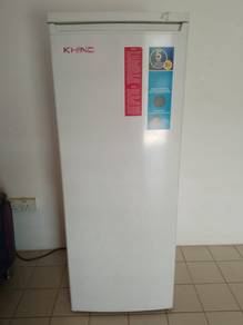 Upright Freezer Khind Model uf163