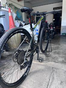 GT iswara moutain bike