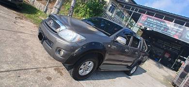 2010 Toyota Hilux G