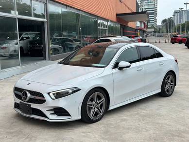 Mercedes Benz A250 250 AMG LINE in Subang Jaya, SGR